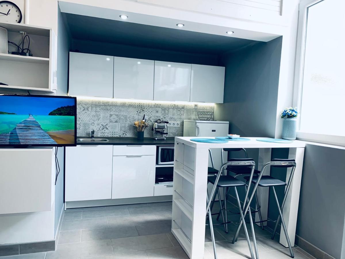 Cornflower Apartment ไฮจ์ดุสโซบอสโล ภายนอก รูปภาพ