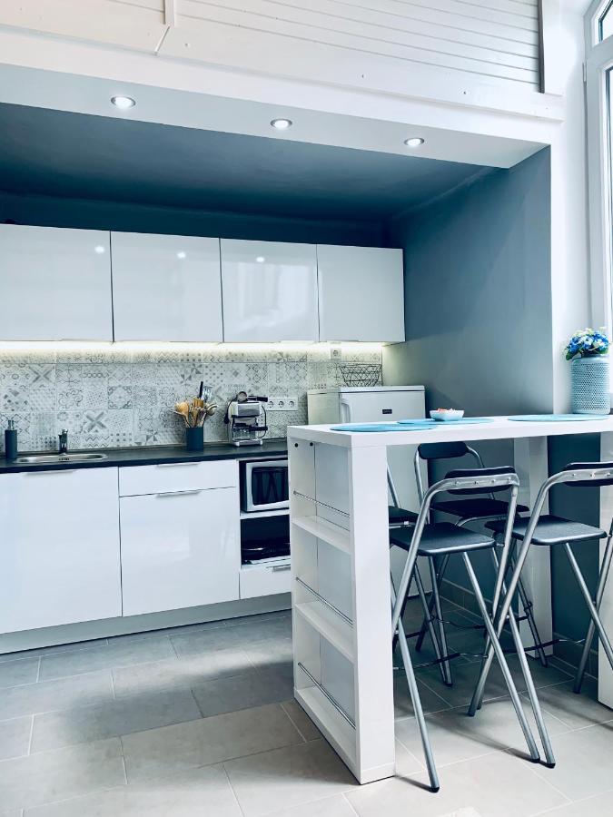 Cornflower Apartment ไฮจ์ดุสโซบอสโล ภายนอก รูปภาพ